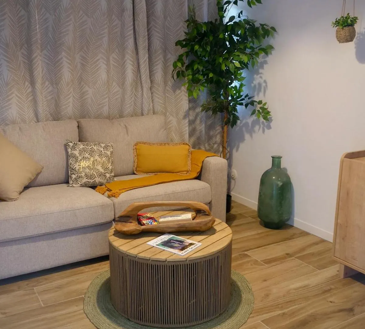 Dom wakacyjny Chill Out, Bungalow Ensoleille Grand-Bourg